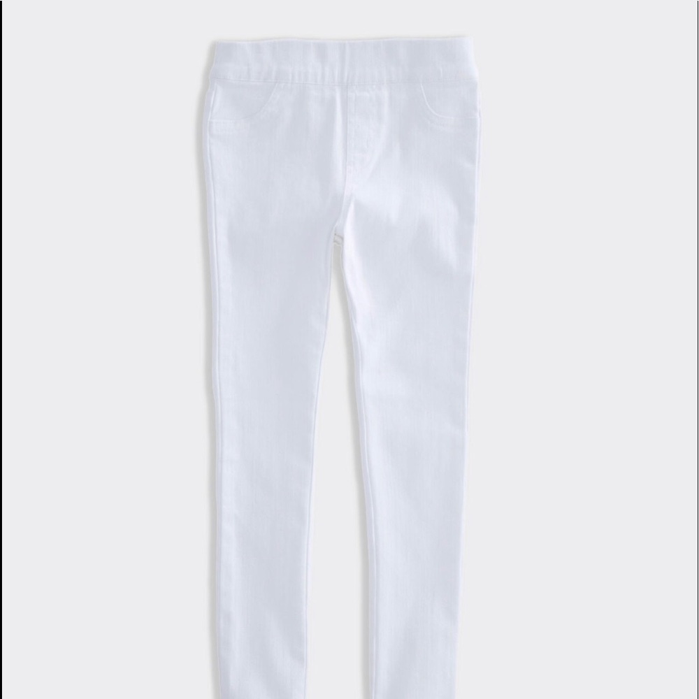 Girls' Vineyard Vines White Denim Leggings. NWT